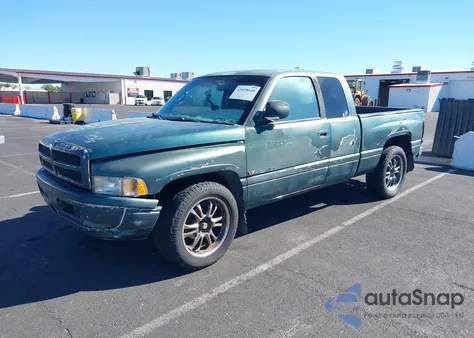 1999 Dodge Ram 1500 St z USA, uszkodzony, nr VIN 3B7HC13Y1XG165062